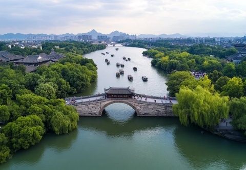 探索徐州贾汪：大洞山北门进山口，蛟龙湖畔的自然之旅