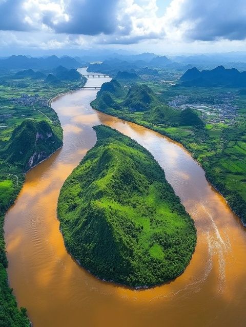 五月旅游目的地清单：山川湖海，古城魅力不容错过！#云南旅游 #新疆旅游 #青海旅游