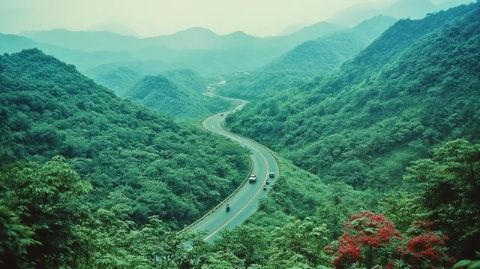 绿林山风景区旅游攻略大全：不可错过的景点推荐