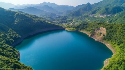 汉中龙头山景区艳阳高照