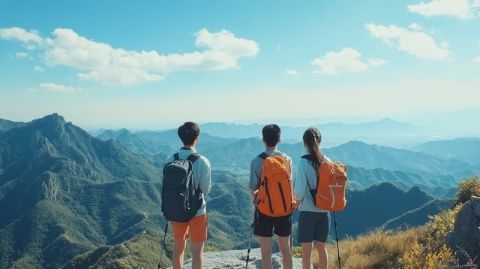 江西旅游热翻天：从庐山云海到赣州古城墙的暖心之旅