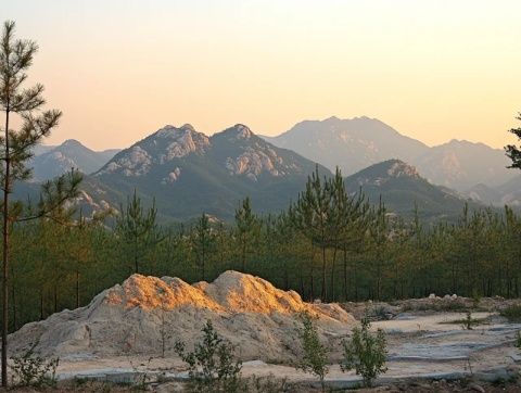 天津盘山风景区：京东第一峰的秀美风光