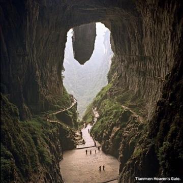 天门山旅游攻略学生 张家界天门山 ！宝藏旅游攻略