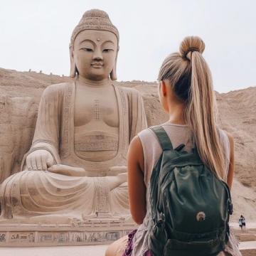 这里是一些宁夏旅游景点推荐及规划路线