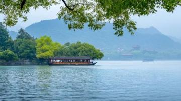 杭州必游景点全览：西湖景致、南宋王朝遗迹、滟水夜景