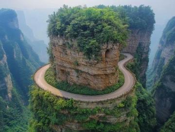 天津蓟州高山漂流之旅：探索激情满点的大峡谷