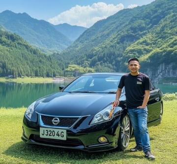 国庆期间我们一家三口自驾游,花了一万,事后修车又花了900多